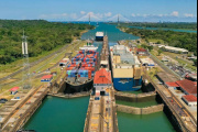 Tensión geopolítica paraliza la venta de puertos estratégicos en el Canal de Panamá