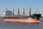 El buque Turbo S llegó a Timbúes para cargar 32.000 toneladas de maíz argentino en el segundo embarque de COFCO