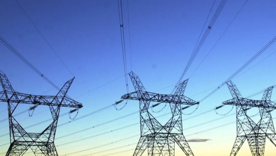 El Ministerio de Economía adjudicó a Edison Transmisión y Genneia la venta de las acciones de CITELEC