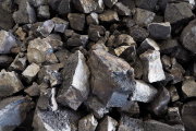 El norte de Córdoba alberga un distrito de manganeso inactivo mientras el mundo declara al mineral como recurso estratégico