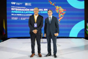 Figueroa presentó el modelo neuquino ante CAF en Cartagena con foco en Vaca Muerta y el Paso Pichachén