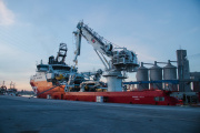 La operatoria del dia en Puerto Quequén: Las anclas