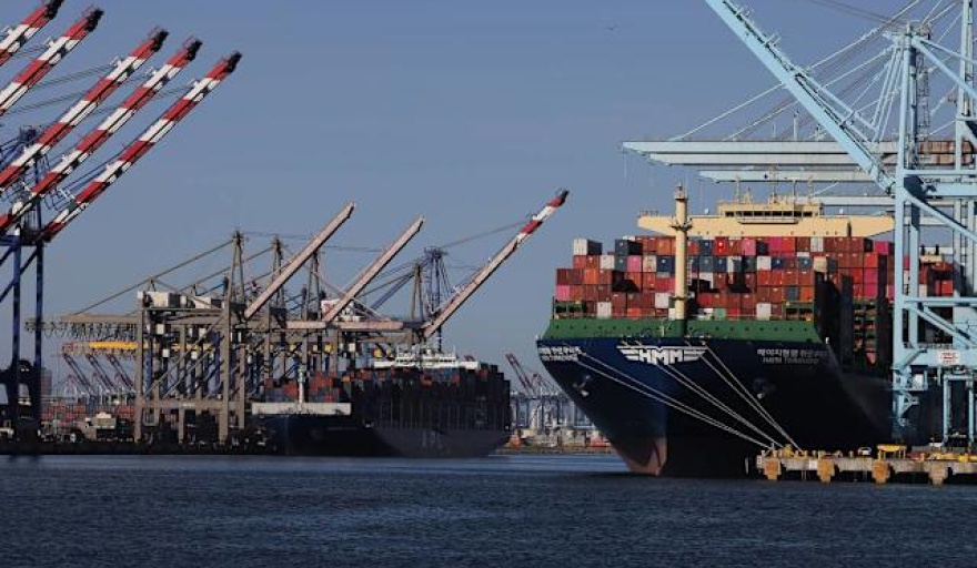 Estados Unidos y China acuerdan reducir aranceles: alivio temporal en la guerra comercial